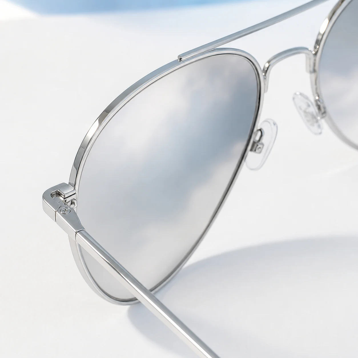 Chrome Pilot Sunglasses - Silver second detail view