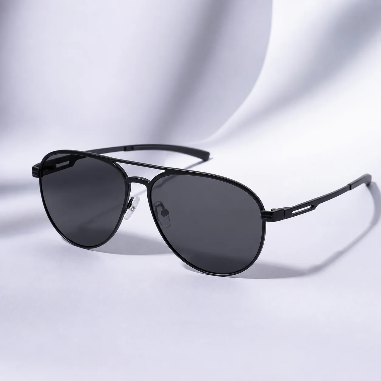 Summit Pilot Sunglasses - Matte Black