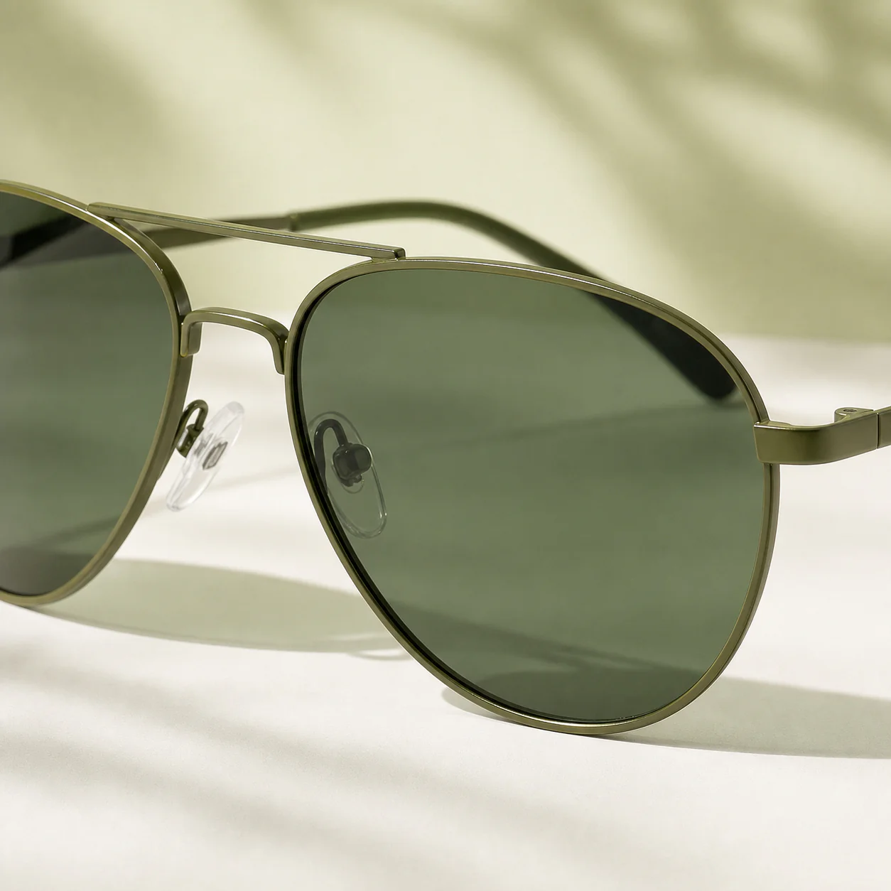 Trail Pilot Sunglasses - Olive first detail view