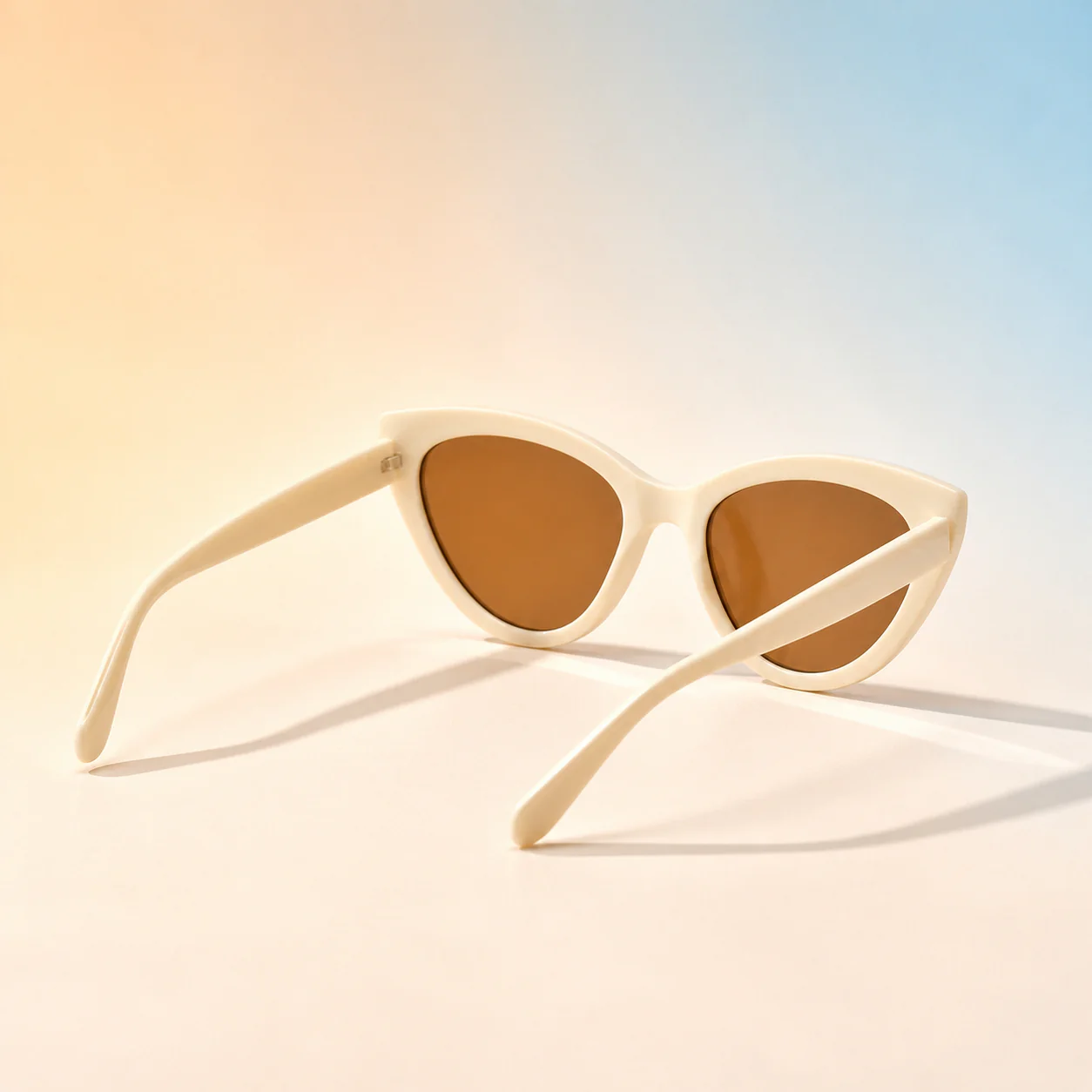Riviera Cat Eye Sunglasses - Cream third detail view