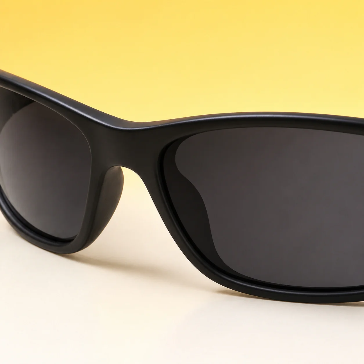 Night Drive Wrap Sunglasses - Onyx first detail view