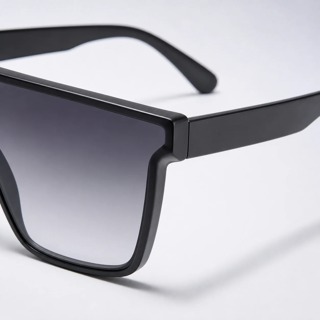 Metro Shield Sunglasses - Graphite second detail view