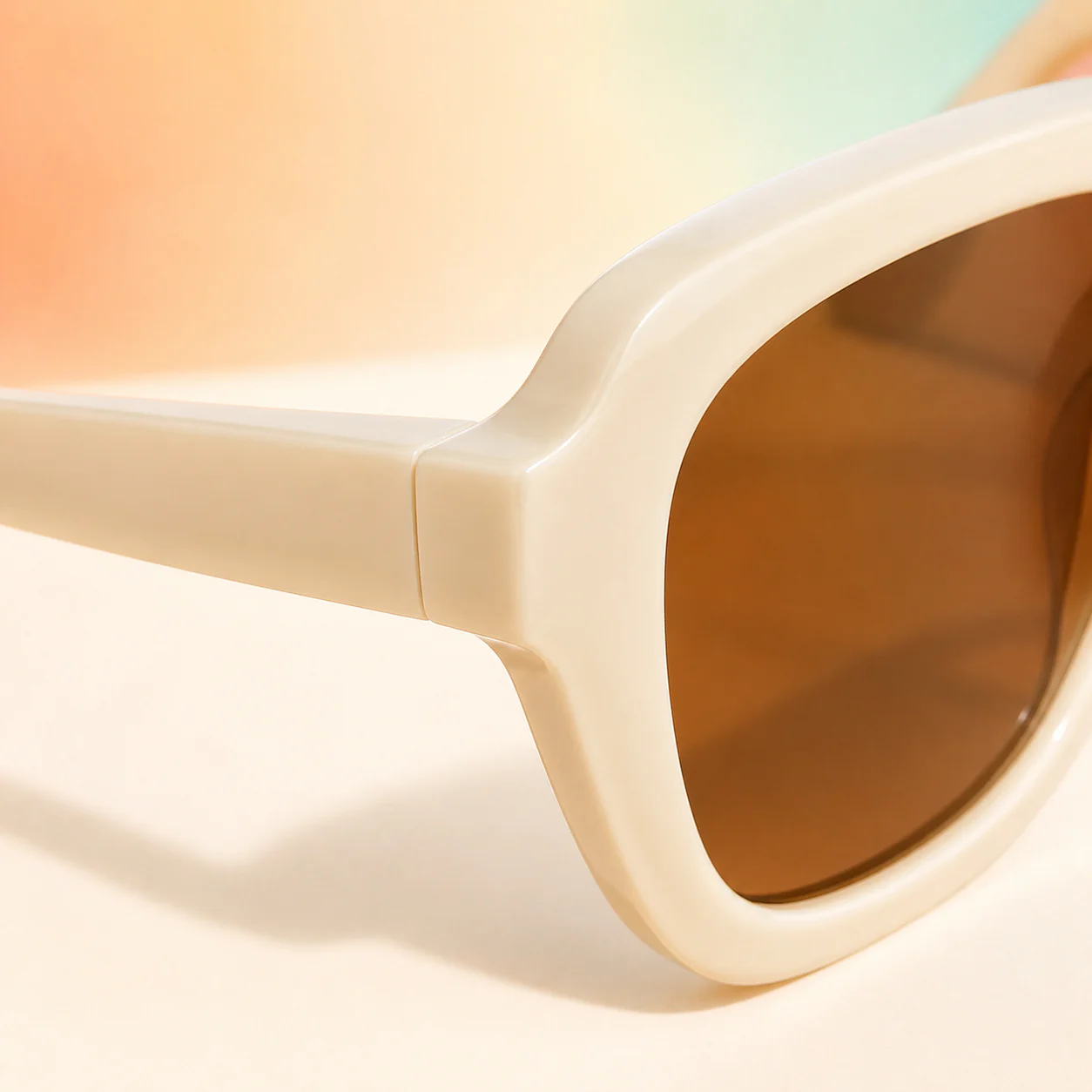 Boardwalk Square Sunglasses - Cream second detail view