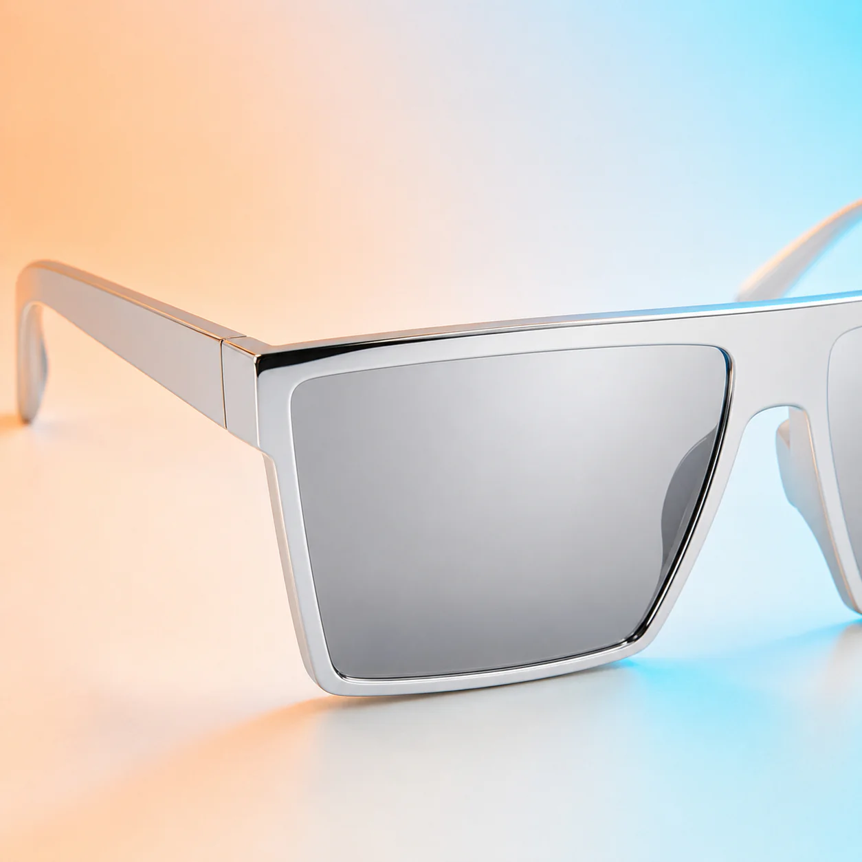 Flash Square Sunglasses - Silver first detail view