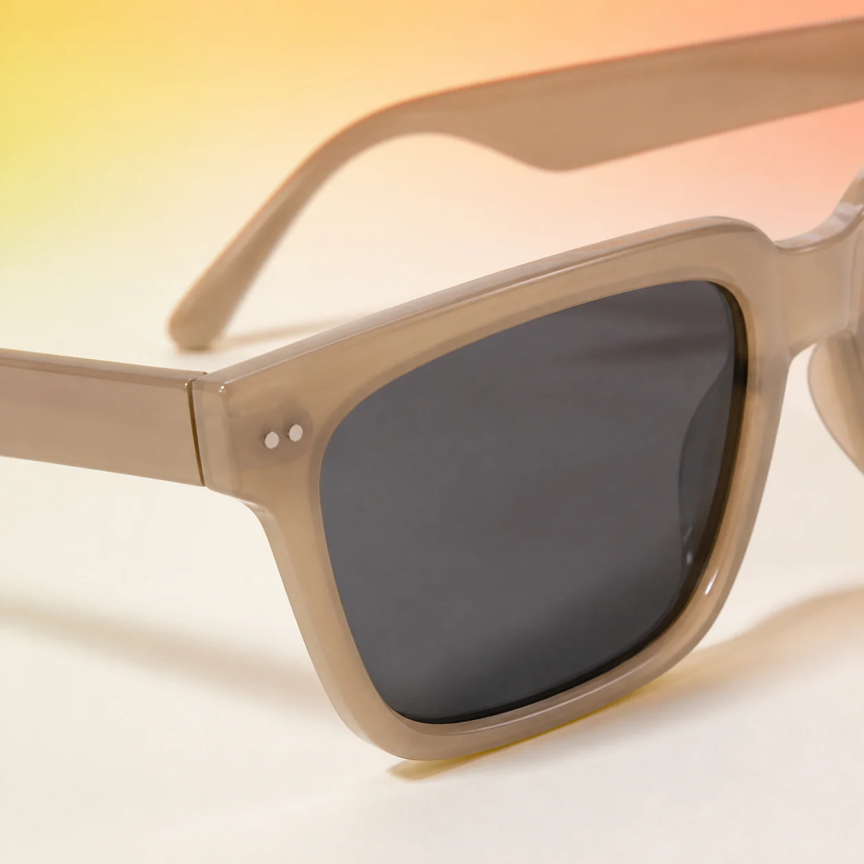 Nomad Square Sunglasses - Taupe first detail view